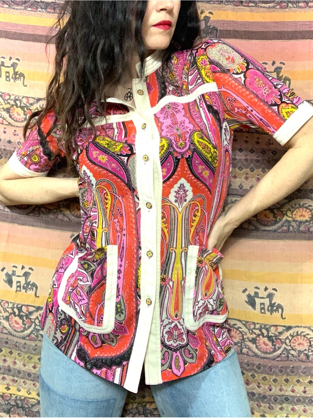 Vintage One Jae Pink Paisley Short Sleeve Top with Contrast Trim